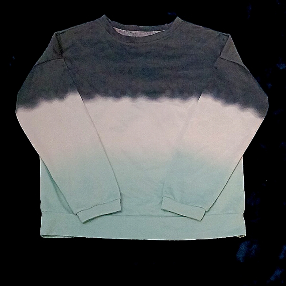 🏷3/$15 Sweatshirt